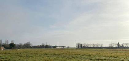 Terrain à Villefagnan en Charente (16) de 882 m² à vendre au prix de 23900€