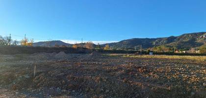 Terrain à Volx en Alpes-de-Haute-Provence (04) de 332 m² à vendre au prix de 99000€