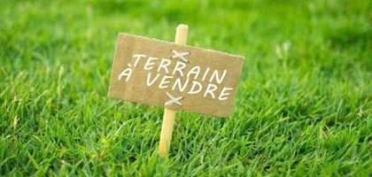 Terrain à Prémilhat en Allier (03) de 1700 m² à vendre au prix de 42500€