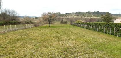 Terrain à Vallereuil en Dordogne (24) de 1200 m² à vendre au prix de 15000€
