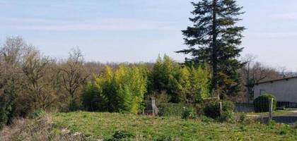 Terrain à Vars en Charente (16) de 1151 m² à vendre au prix de 39500€