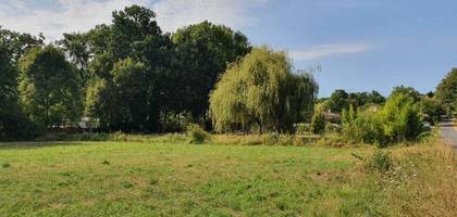 Terrain à Saint-Astier en Dordogne (24) de 1100 m² à vendre au prix de 30000€