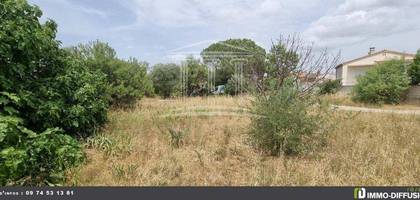 Terrain à Sorgues en Vaucluse (84) de 375 m² à vendre au prix de 138000€