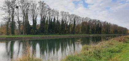 Terrain à Brienon-sur-Armançon en Yonne (89) de 853 m² à vendre au prix de 36000€