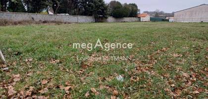 Terrain à Asnières-la-Giraud en Charente-Maritime (17) de 2280 m² à vendre au prix de 28000€