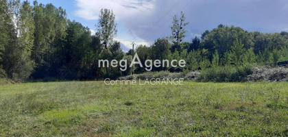 Terrain à Saint-Astier en Dordogne (24) de 7700 m² à vendre au prix de 29700€