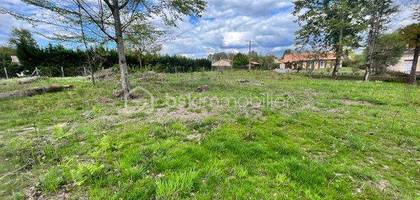 Terrain à Creysse en Dordogne (24) de 4317 m² à vendre au prix de 99474€
