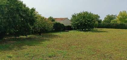 Terrain à Villiers-en-Plaine en Deux-Sèvres (79) de 688 m² à vendre au prix de 24630€