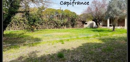 Terrain à Cadenet en Vaucluse (84) de 425 m² à vendre au prix de 160000€