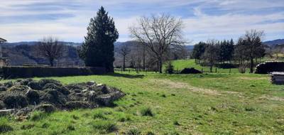 Terrain à Saint-Mamet-la-Salvetat en Cantal (15) de 1052 m² à vendre au prix de 17000€ - 2
