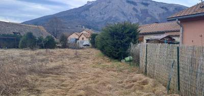 Terrain à Manteyer en Hautes-Alpes (05) de 600 m² à vendre au prix de 67000€ - 2