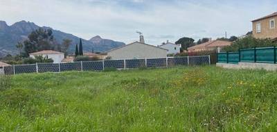 Terrain à Roquebrune-sur-Argens en Var (83) de 600 m² à vendre au prix de 270000€ - 1