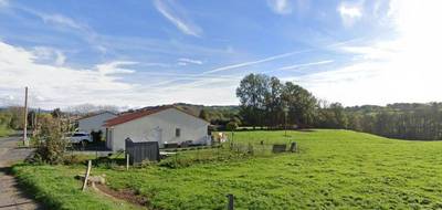 Terrain à Jussac en Cantal (15) de 935 m² à vendre au prix de 28000€ - 2