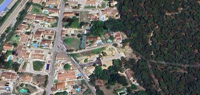 Terrain à Orange en Vaucluse (84) de 736 m² à vendre au prix de 170000€ - 3