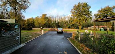 Terrain à Les Mathes en Charente-Maritime (17) de 400 m² à vendre au prix de 128500€ - 2