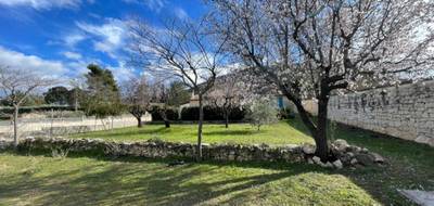 Terrain à Robion en Vaucluse (84) de 620 m² à vendre au prix de 230000€ - 1