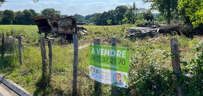 Terrain à Lesterps en Charente (16) de 9838 m² à vendre au prix de 27000€ - 1
