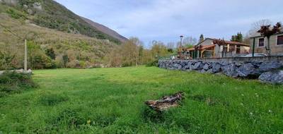 Terrain à Troubat en Hautes-Pyrénées (65) de 1927 m² à vendre au prix de 30000€ - 1