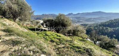 Terrain à Contes en Alpes-Maritimes (06) de 3015 m² à vendre au prix de 179000€ - 4