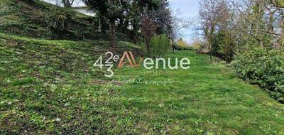 Terrain à Saint-Étienne en Loire (42) de 1200 m² à vendre au prix de 199000€ - 1
