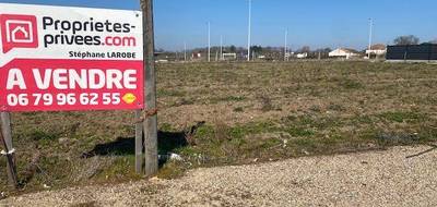 Terrain à Avermes en Allier (03) de 908 m² à vendre au prix de 65590€ - 1