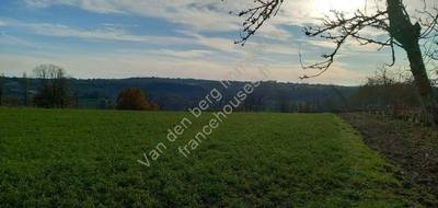 Terrain à Nailhac en Dordogne (24) de 13556 m² à vendre au prix de 44000€ - 2