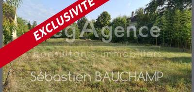 Terrain à Montmorillon en Vienne (86) de 2674 m² à vendre au prix de 46000€ - 2