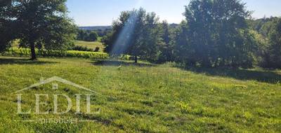 Terrain à Bergerac en Dordogne (24) de 2200 m² à vendre au prix de 49000€ - 1