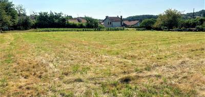Terrain à Chabanais en Charente (16) de 1750 m² à vendre au prix de 22500€ - 1