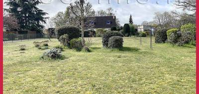Terrain à Changé en Sarthe (72) de 900 m² à vendre au prix de 105800€ - 1