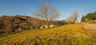 Terrain à Sainte-Fortunade en Corrèze (19) de 2000 m² à vendre au prix de 35000€ - 2