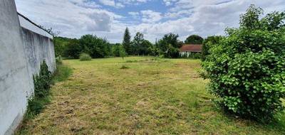 Terrain à Ruelle-sur-Touvre en Charente (16) de 1309 m² à vendre au prix de 85000€ - 2