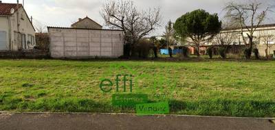 Terrain à Ruelle-sur-Touvre en Charente (16) de 400 m² à vendre au prix de 43020€ - 1