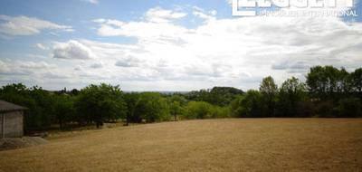 Terrain à Thiviers en Dordogne (24) de 5185 m² à vendre au prix de 84700€ - 4