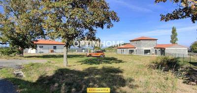 Terrain à Billom en Puy-de-Dôme (63) de 1004 m² à vendre au prix de 43000€ - 1
