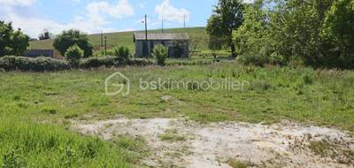 Terrain à Buros en Pyrénées-Atlantiques (64) de 1484 m² à vendre au prix de 69000€ - 1