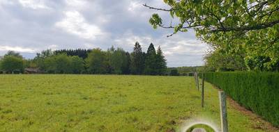 Terrain à Écuras en Charente (16) de 8908 m² à vendre au prix de 65000€ - 1