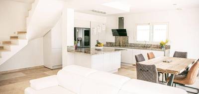 Terrain et maison à L'Isle-sur-la-Sorgue en Vaucluse (84) de 858 m² à vendre au prix de 585000€ - 4