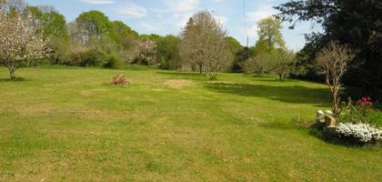 Terrain à Targon en Gironde (33) de 1005 m² à vendre au prix de 89500€