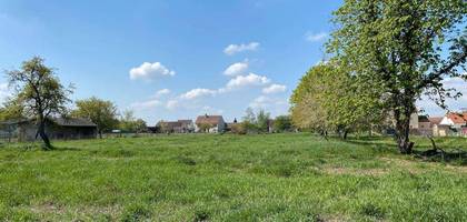 Terrain à Thuré en Vienne (86) de 1900 m² à vendre au prix de 45000€