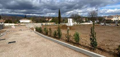 Terrain à Le Puy-Sainte-Réparade en Bouches-du-Rhône (13) de 310 m² à vendre au prix de 155000€