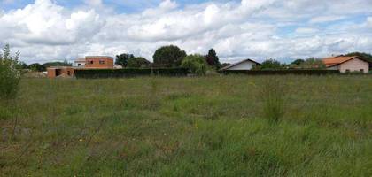 Terrain à Montbeton en Tarn-et-Garonne (82) de 880 m² à vendre au prix de 83600€
