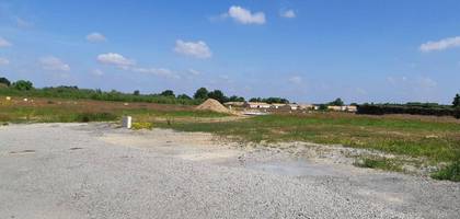 Terrain à Les Achards en Vendée (85) de 326 m² à vendre au prix de 70000€