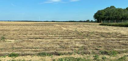 Terrain à Bennecourt en Yvelines (78) de 700 m² à vendre au prix de 85000€