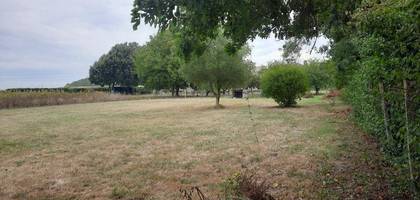 Terrain à Civrac-en-Médoc en Gironde (33) de 800 m² à vendre au prix de 48000€