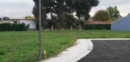 Terrain à Hourtin en Gironde (33) de 400 m² à vendre au prix de 91000€