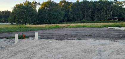 Terrain à Saint-Selve en Gironde (33) de 1062 m² à vendre au prix de 159000€