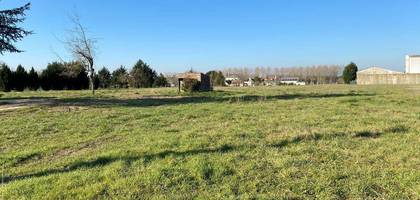 Terrain à Channay-sur-Lathan en Indre-et-Loire (37) de 4000 m² à vendre au prix de 37000€