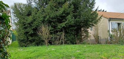 Terrain à Cholet en Maine-et-Loire (49) de 1000 m² à vendre au prix de 180000€