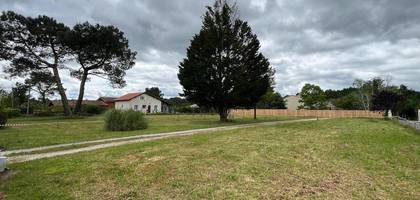 Terrain à Avensan en Gironde (33) de 881 m² à vendre au prix de 180000€